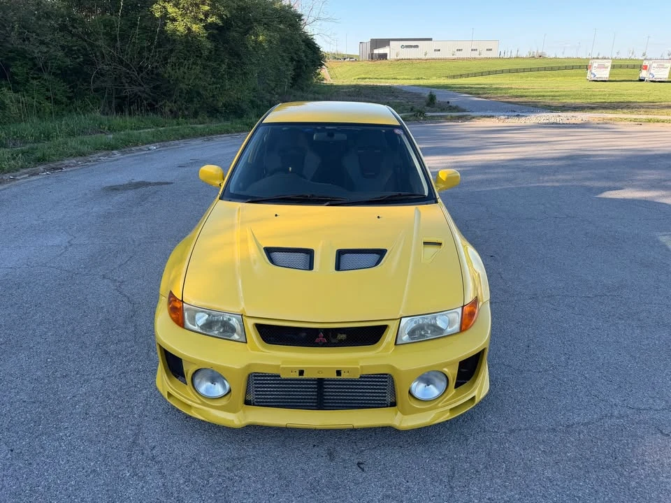 1998 Mitsubishi Lancer - Image 9 of 16