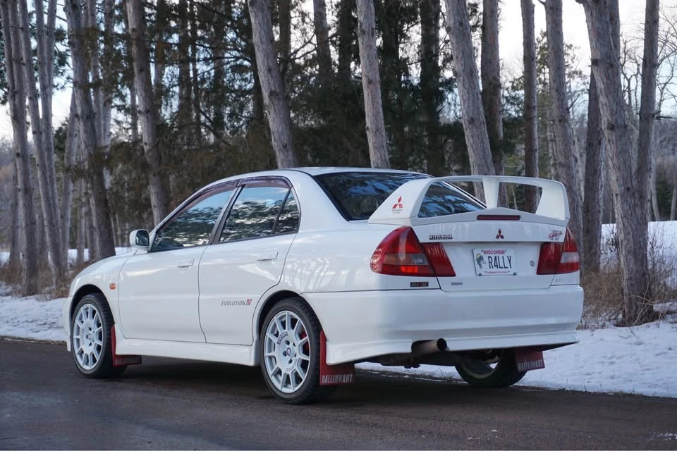 1998 Mitsubishi Lancer Evolution IV 6th Gen - Image 4 of 9