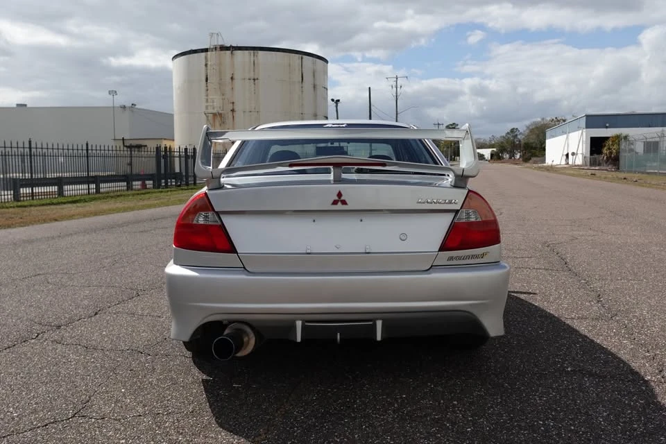 1998 Mitsubishi Lancer Evolution V 6th Gen - Image 10 of 18