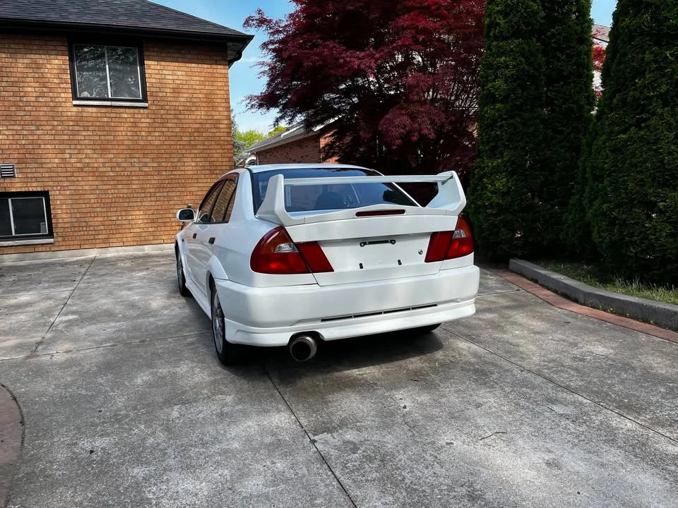 1998 Mitsubishi Lancer Evolution V 6th Gen - Image 5 of 15