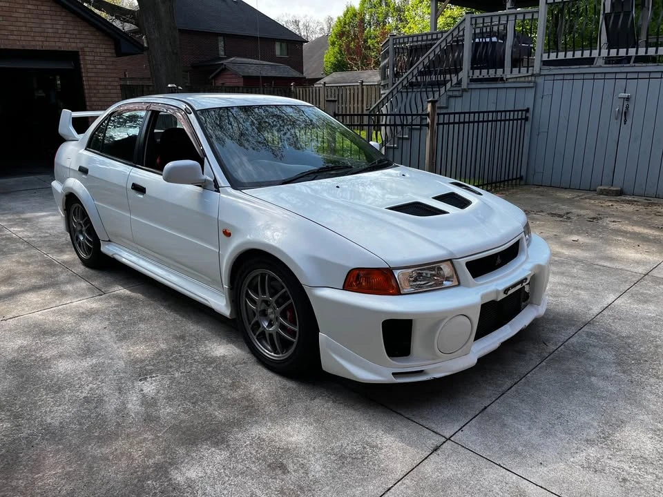 1998 Mitsubishi Lancer Evolution V 6th Gen - Image 2 of 15