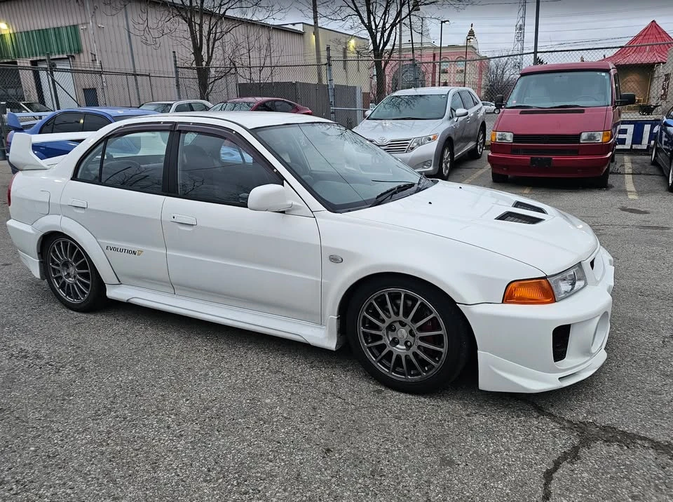 1998 Mitsubishi Lancer Evolution V 6th Gen - Image 10 of 10