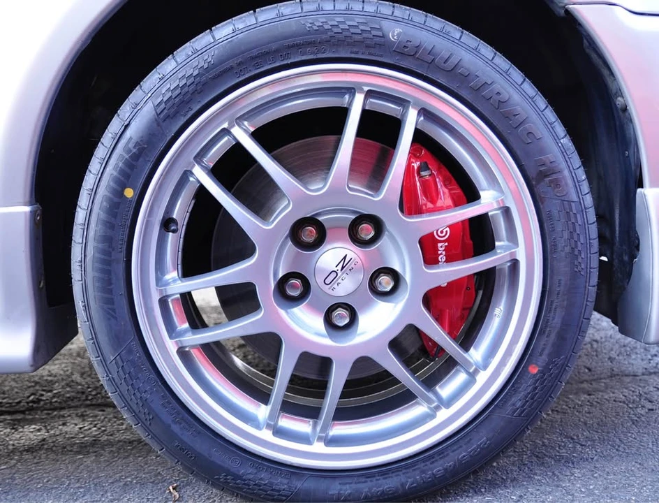 1998 Mitsubishi Lancer Evolution V 6th Gen - Image 17 of 18