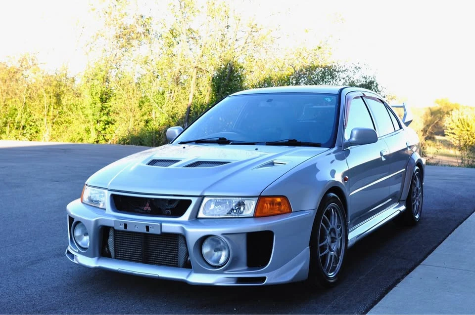 1998 Mitsubishi Lancer Evolution V 6th Gen - Image 5 of 18