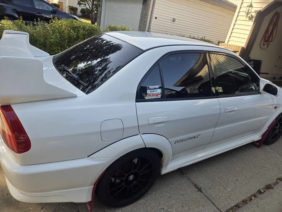 1998 Mitsubishi Lancer Evolution V 6th Gen - Image 5 of 17