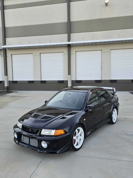 1998 Mitsubishi Lancer Evolution V 6th Gen - Image 3 of 15