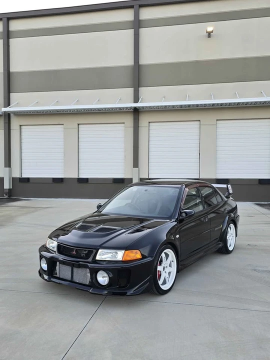 1998 Mitsubishi Lancer Evolution V 6th Gen - Image 2 of 15