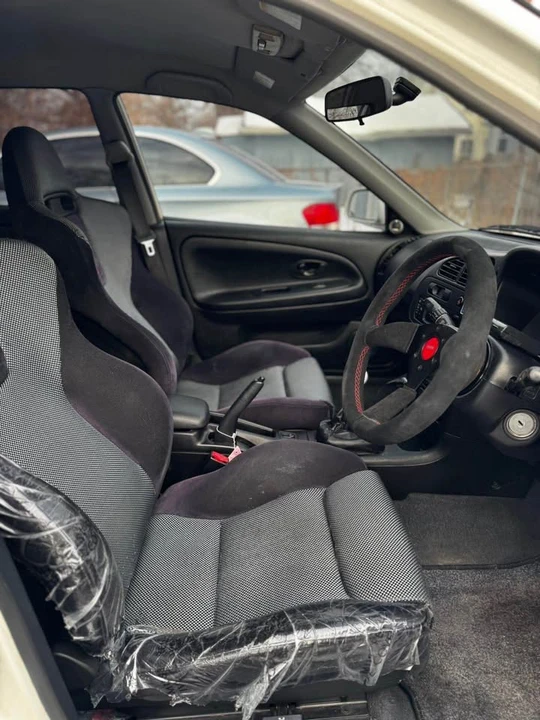 1998 Mitsubishi Lancer Evolution V 6th Gen - Image 10 of 13