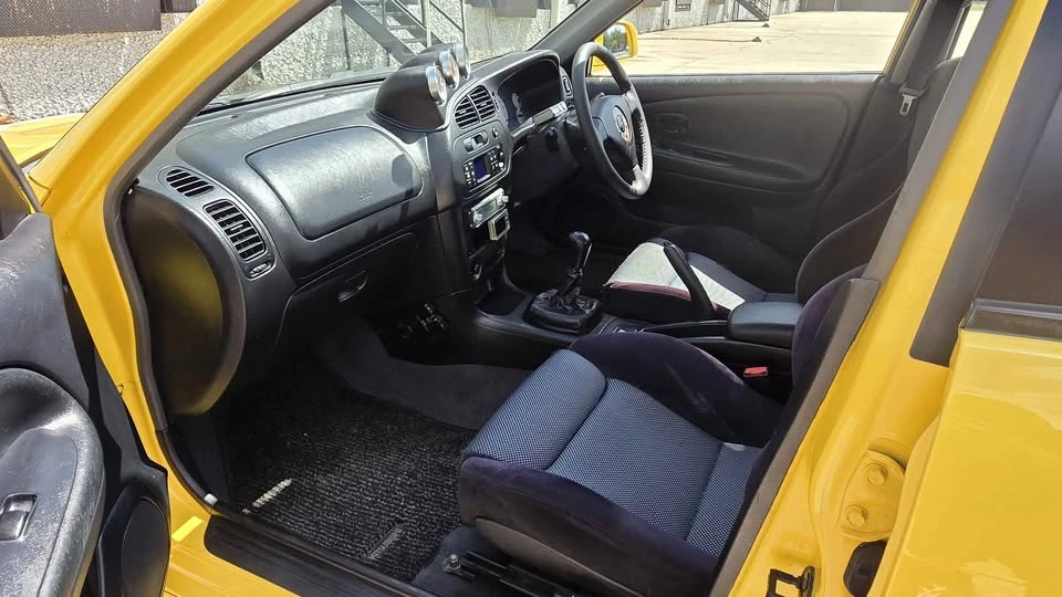 1998 Mitsubishi Lancer Evolution V 6th Gen - Image 16 of 18