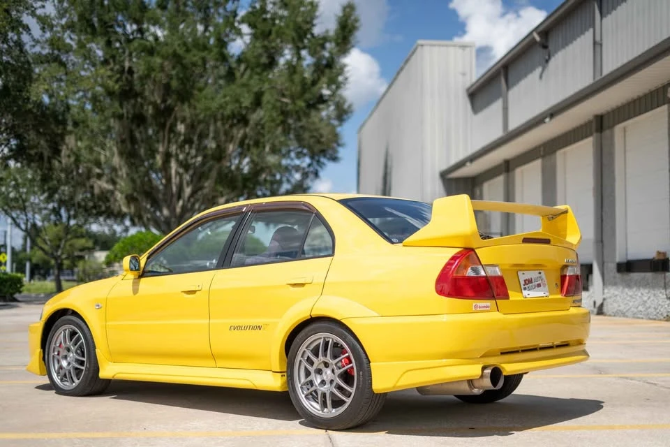 1998 Mitsubishi Lancer Evolution V 6th Gen - Image 7 of 18