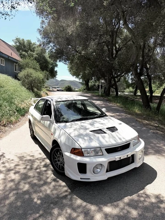 1998 Mitsubishi Lancer Evolution V 6th Gen - Image 3 of 6
