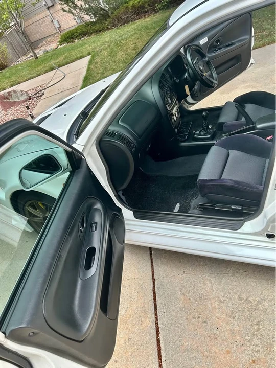 1998 Mitsubishi Lancer - Image 10 of 17