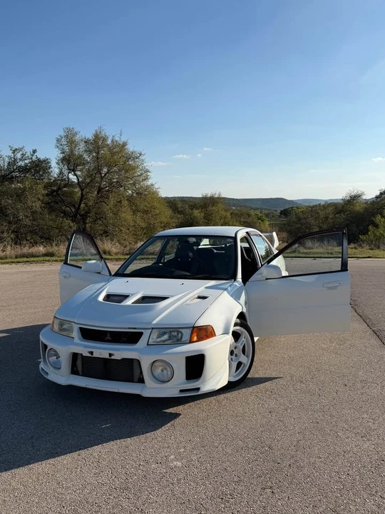 1998 Mitsubishi Lancer Evolution V 6th Gen - Image 3 of 17