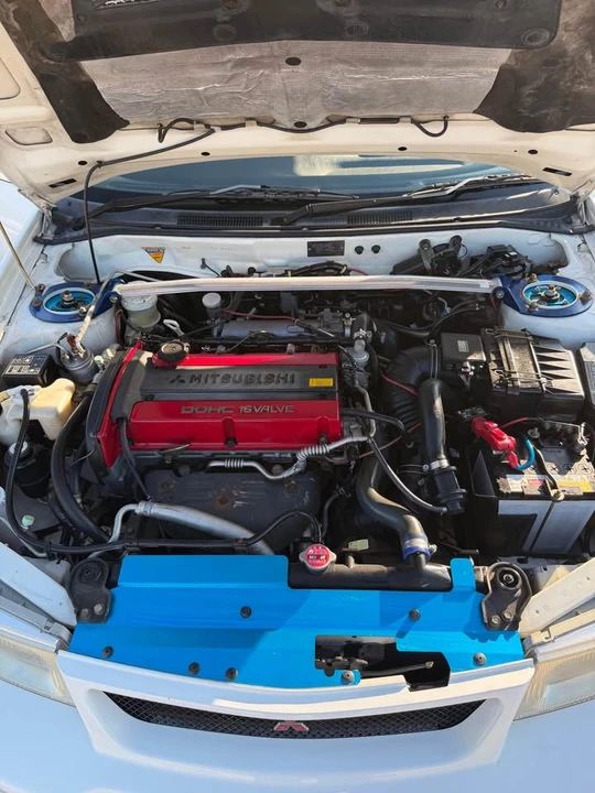 1998 Mitsubishi Lancer Evolution V 6th Gen - Image 5 of 17