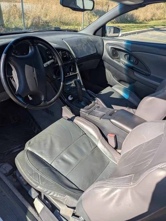 1998 Mitsubishi Eclipse 2nd Gen - Image 2 of 4
