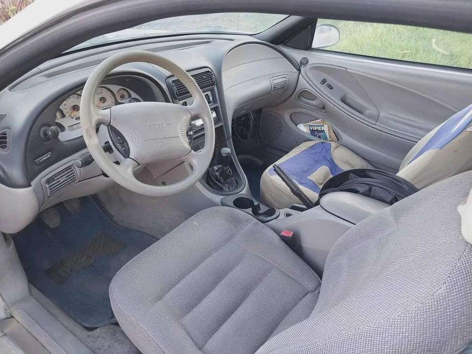 1998 Ford SN95 Mustang - Image 6 of 9