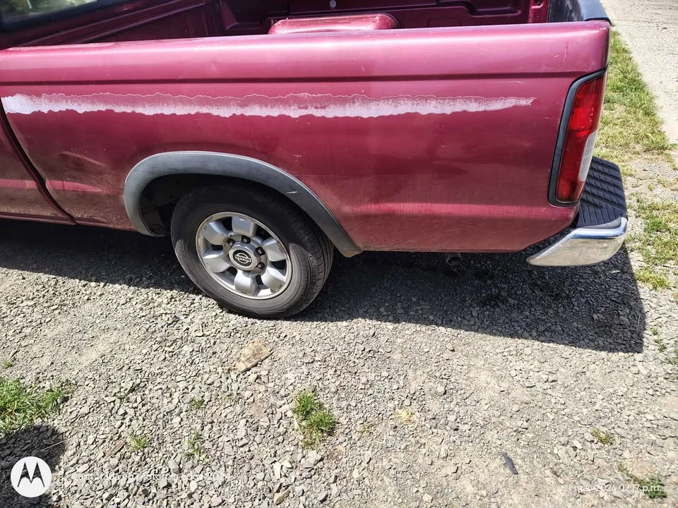 1998 Nissan Frontier 1st Gen - Image 10 of 10