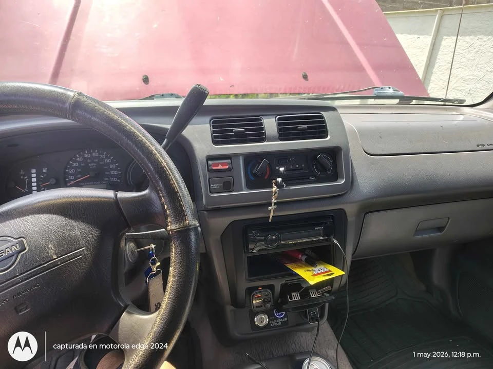 1998 Nissan Frontier 1st Gen - Image 3 of 10