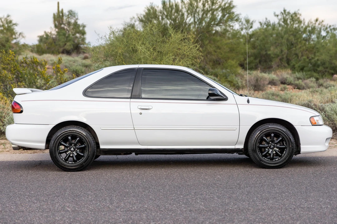 1998 Nissan Sentra 4th Gen - Image 3 of 31