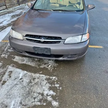 1998 Nissan Altima GXE