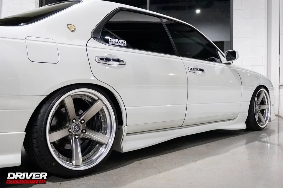 1998 Nissan Cedric 9th Gen - Image 20 of 20