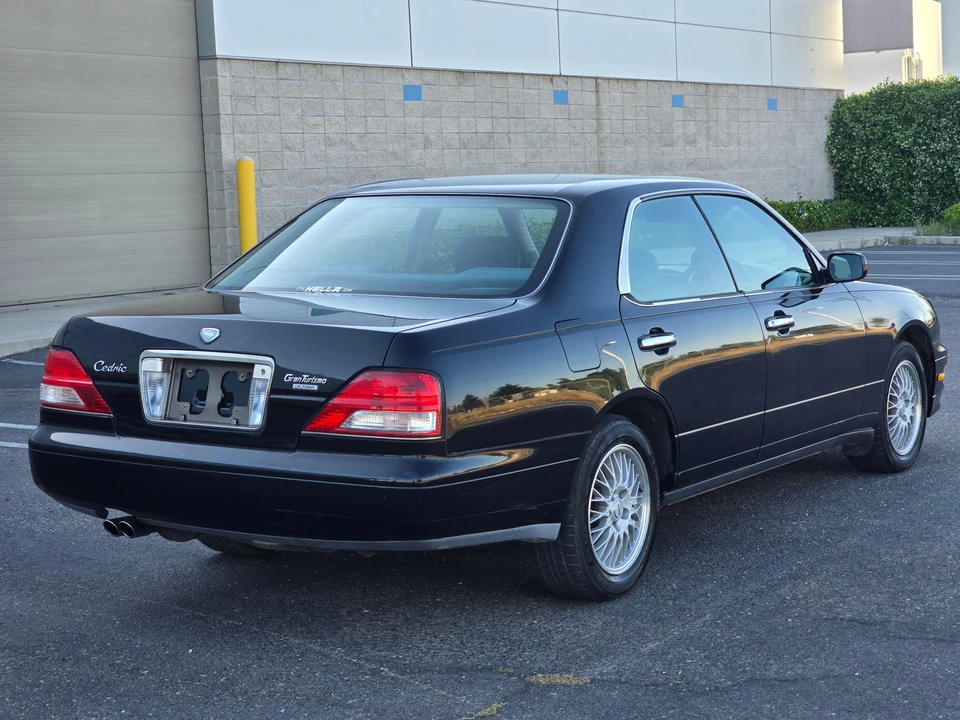1998 Nissan Cedric 9th Gen - Image 20 of 31