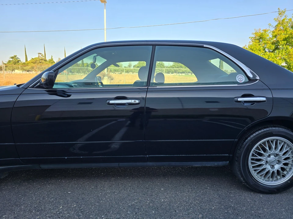 1998 Nissan Cedric 9th Gen - Image 29 of 31