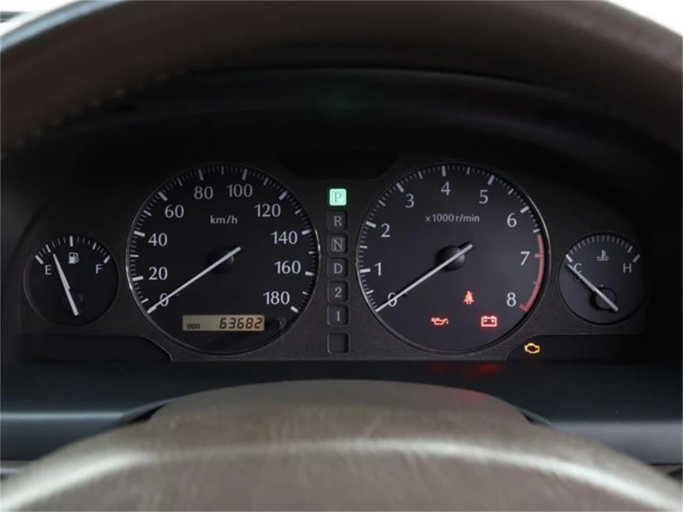 1998 Nissan Cima 3rd Gen - Image 11 of 31