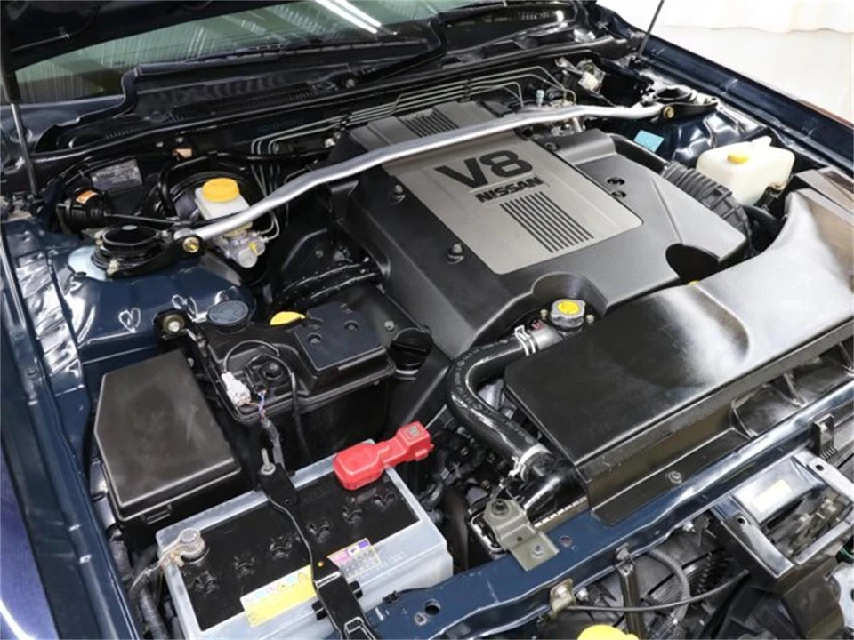 1998 Nissan Cima 3rd Gen - Image 24 of 31
