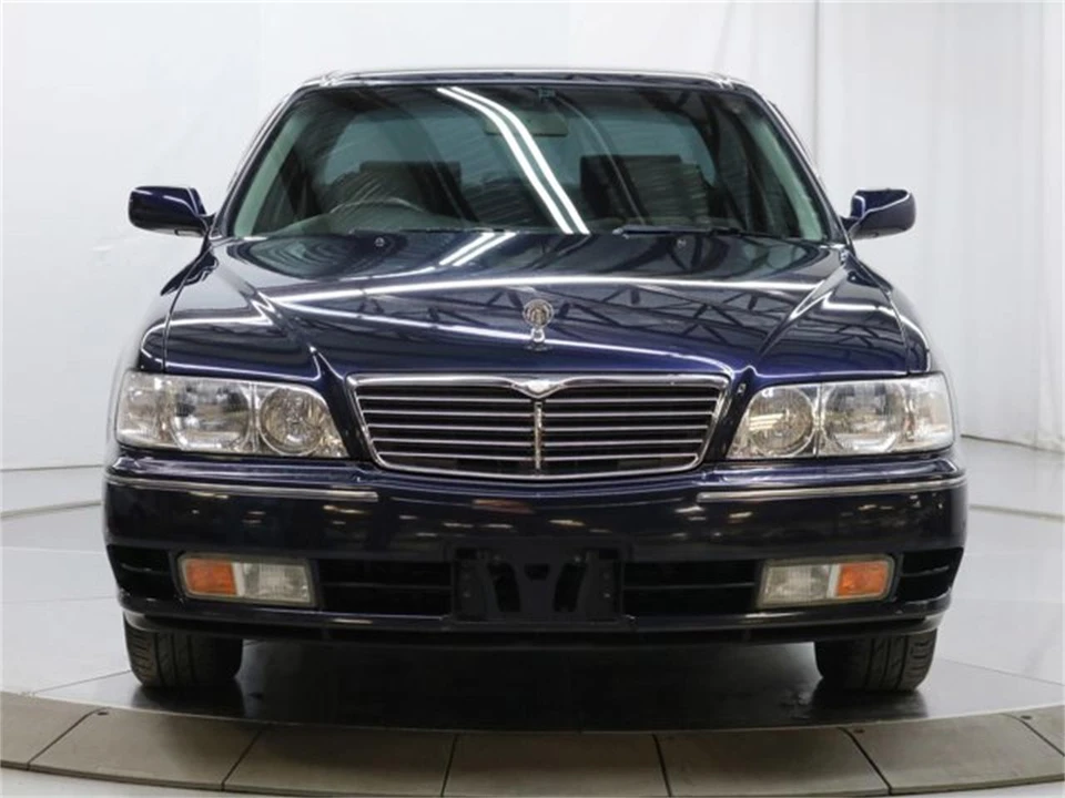 1998 Nissan Cima 3rd Gen - Image 3 of 31