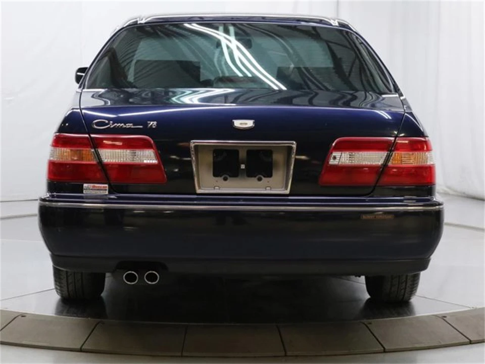 1998 Nissan Cima 3rd Gen - Image 6 of 31