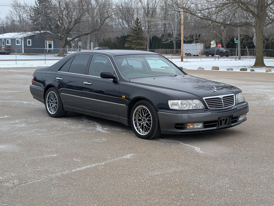 1998 Nissan Cima 3rd Gen - Image 10 of 31