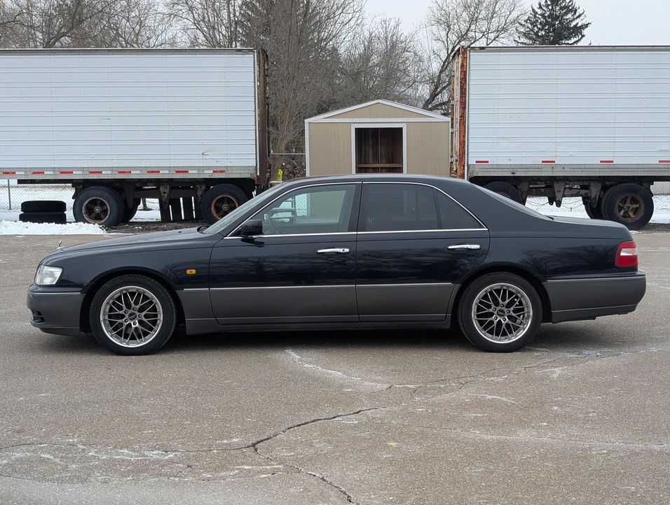 1998 Nissan Cima 3rd Gen - Image 7 of 31