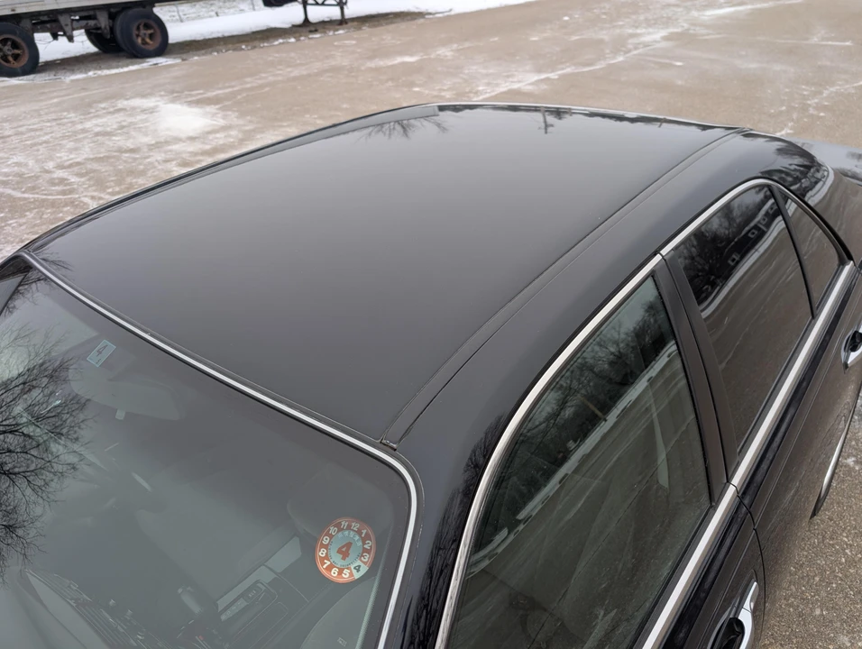 1998 Nissan Cima 3rd Gen - Image 16 of 31