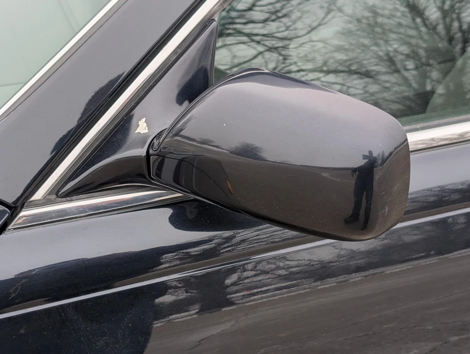 1998 Nissan Cima 3rd Gen - Image 17 of 31