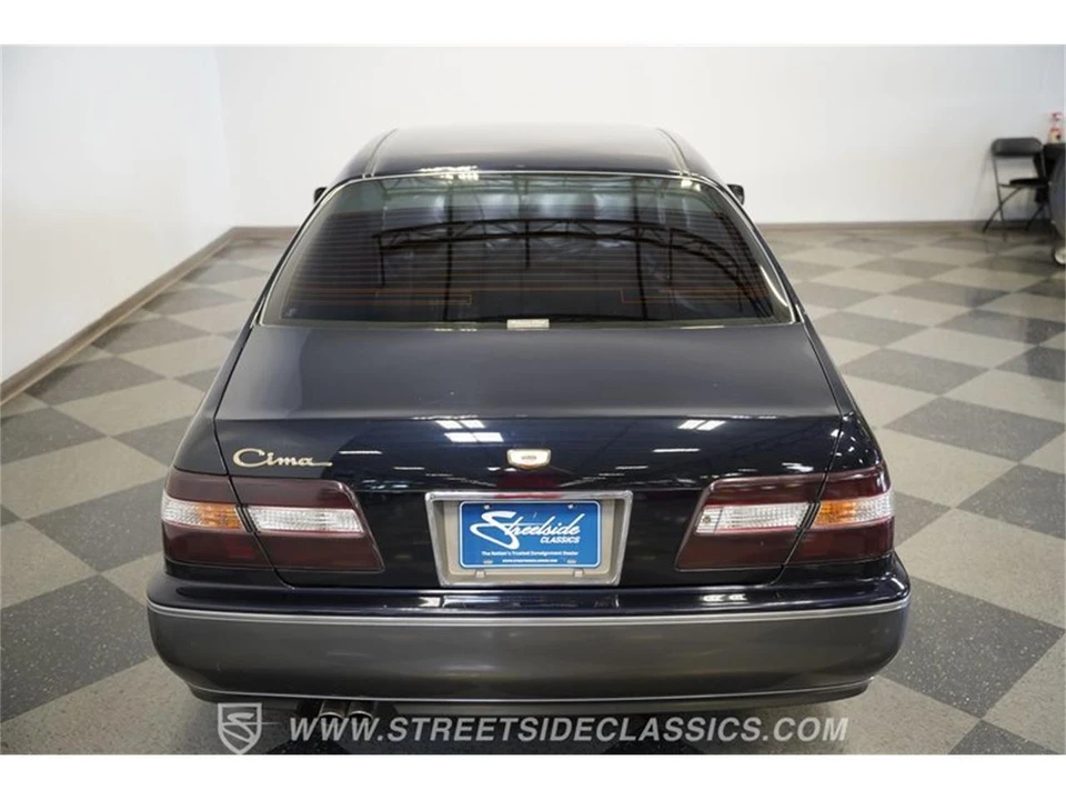 1998 Nissan Cima 3rd Gen - Image 28 of 31