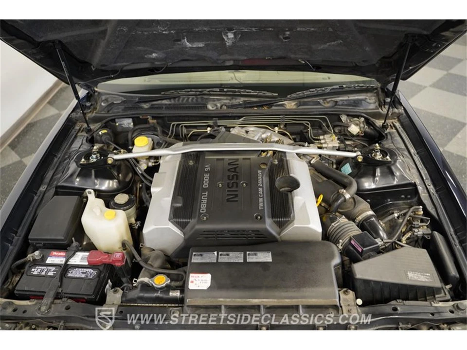 1998 Nissan Cima 3rd Gen - Image 4 of 31