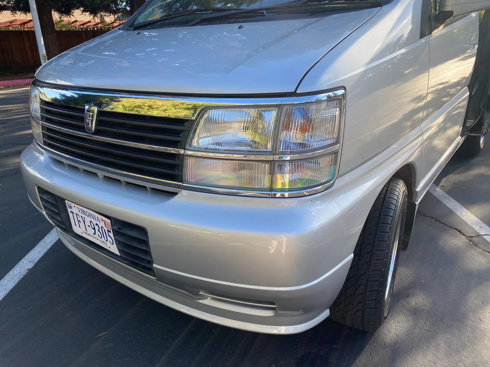 1998 Nissan Elgrand 1st Gen - Image 29 of 31