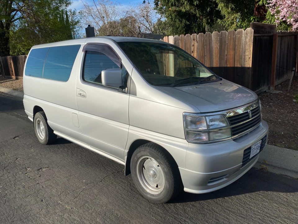 1998 Nissan Elgrand 1st Gen - Image 20 of 31