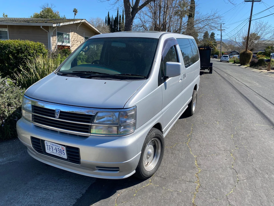 1998 Nissan Elgrand 1st Gen - Image 7 of 31