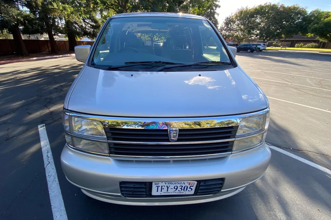 1998 Nissan Elgrand 1st Gen - Image 2 of 31