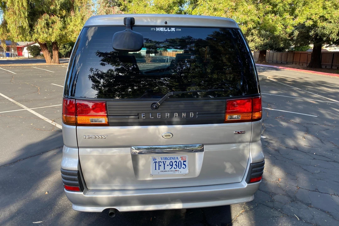 1998 Nissan Elgrand 1st Gen - Image 5 of 31