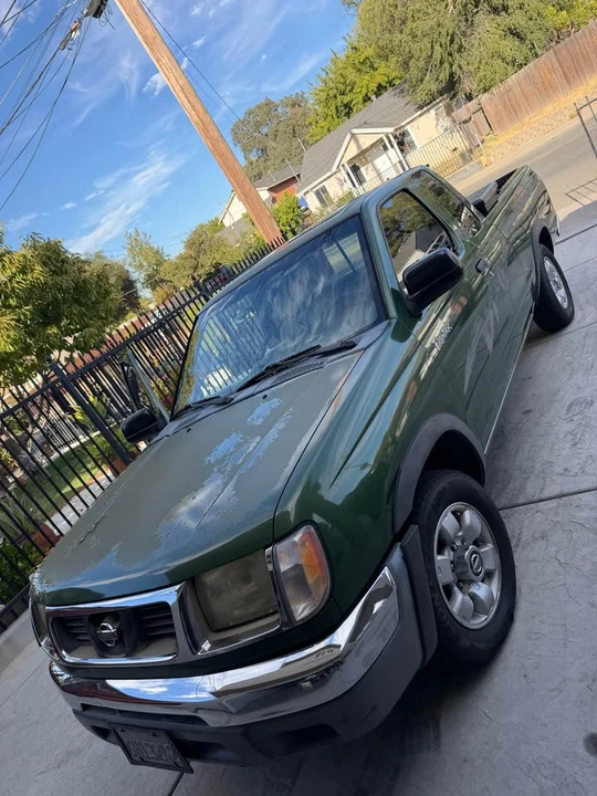 1998 Nissan Frontier 1st Gen - Image 9 of 10