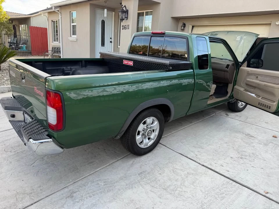 1998 Nissan Frontier 1st Gen - Image 7 of 10