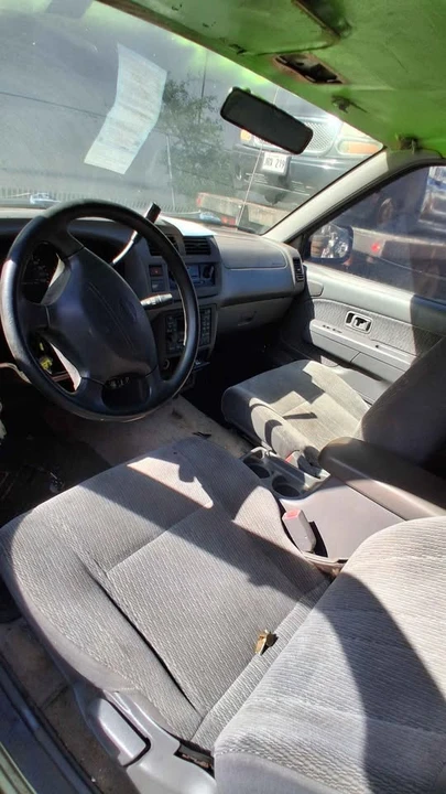 1998 Nissan Frontier 1st Gen - Image 3 of 3