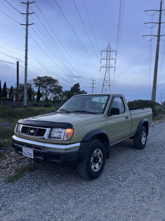 1998 Nissan Frontier 1st Gen - Image 2 of 21