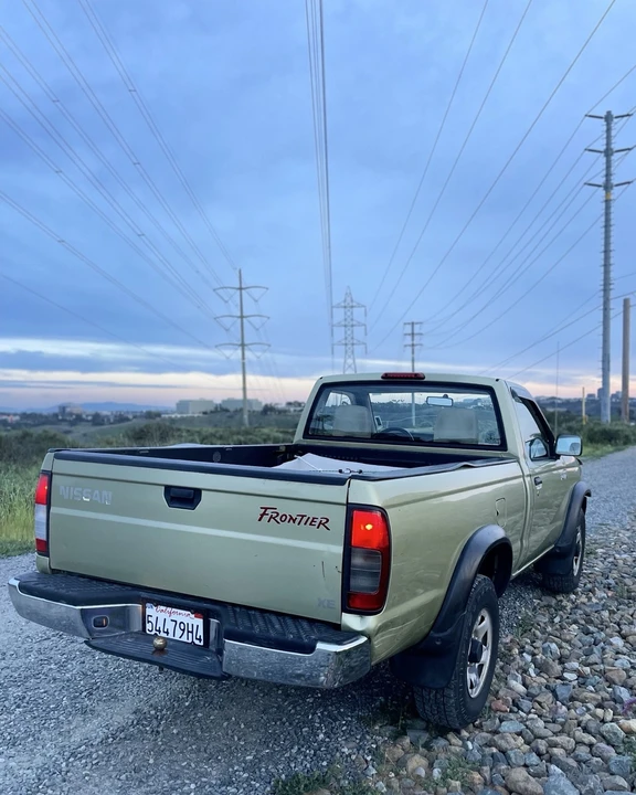 1998 Nissan Frontier 1st Gen - Image 3 of 21