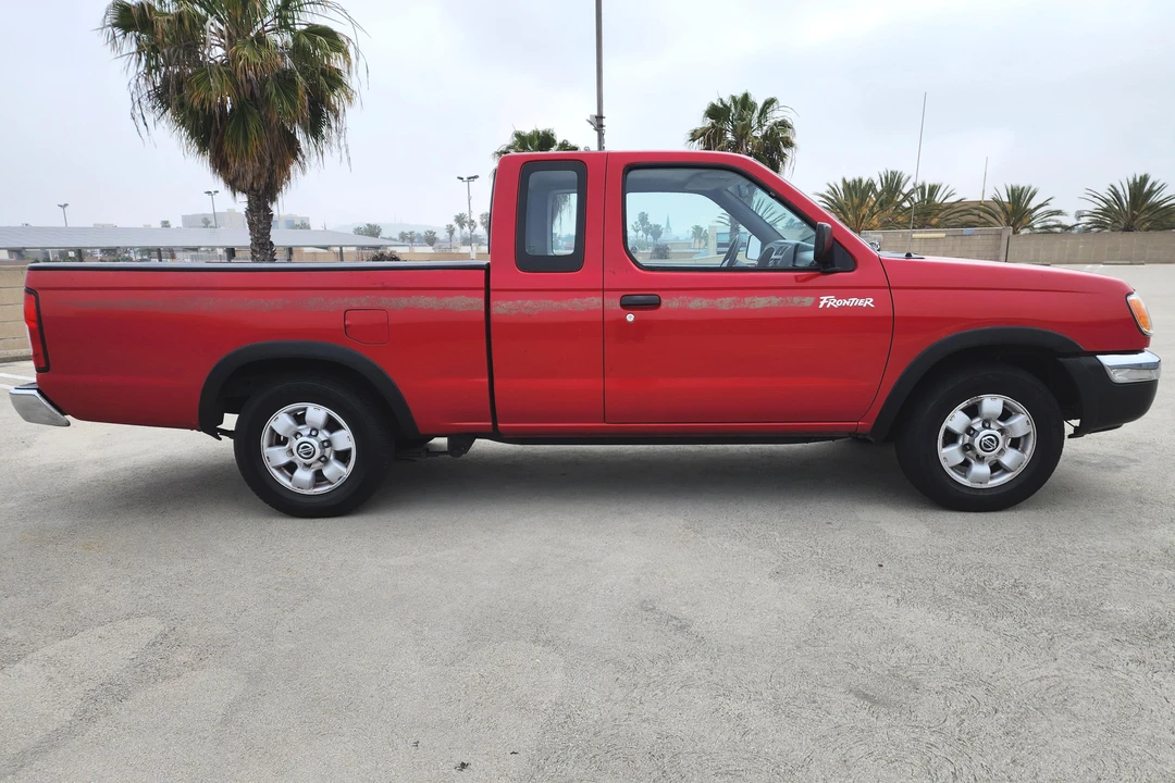 1998 Nissan Frontier 1st Gen - Image 3 of 31