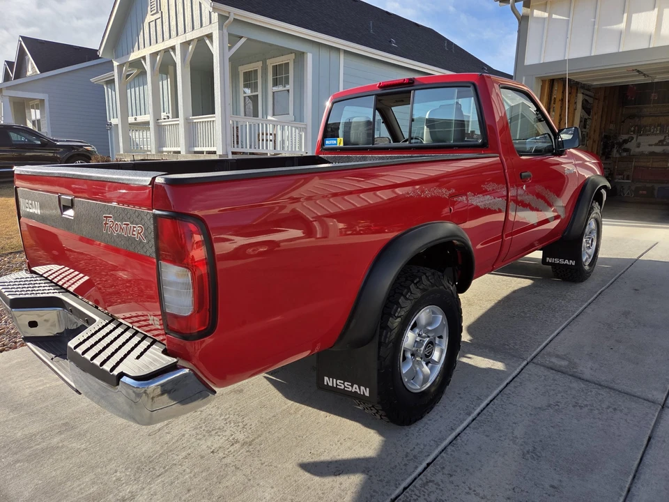 1998 Nissan Frontier 1st Gen - Image 12 of 31