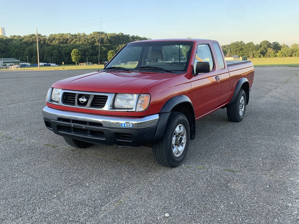 1998 Nissan Frontier 1st Gen - Image 4 of 31